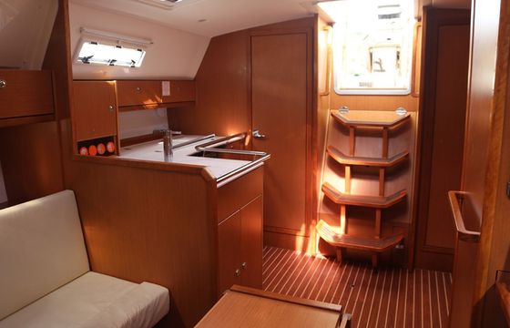 Bavaria Cruiser 36 Leukothea