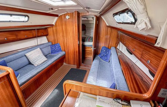 Bavaria Cruiser 32 Weather Bird