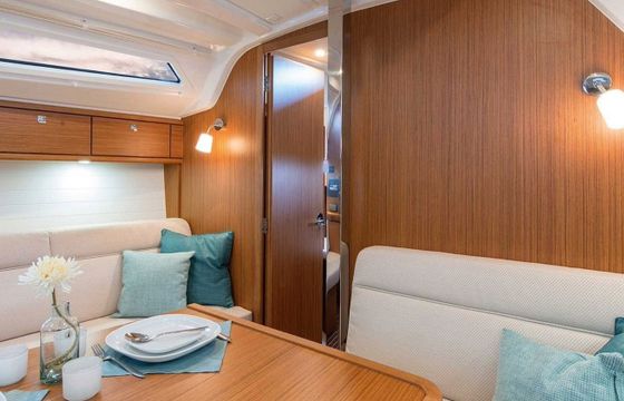 Bavaria Cruiser 37 Qing