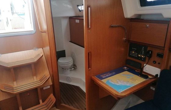 Bavaria Cruiser 34 Maki 1