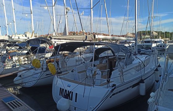 Bavaria Cruiser 34 Maki 1