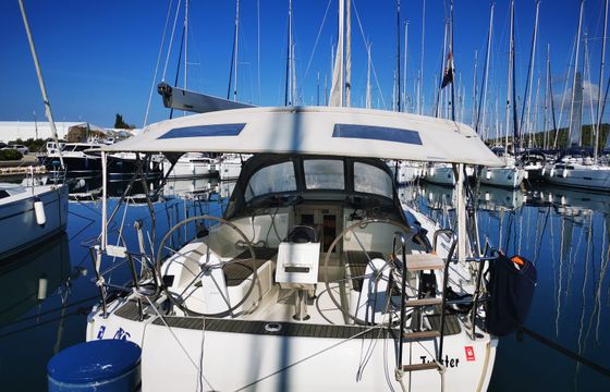 Bavaria Cruiser 37 Twister