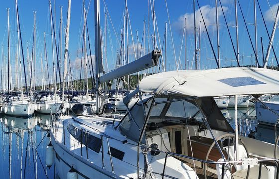 Bavaria Cruiser 37 Twister