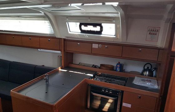 Bavaria Cruiser 37 Amalia