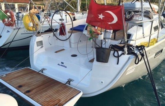 Bavaria Cruiser 37 Almira