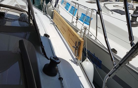 Bavaria Cruiser 37 Crush