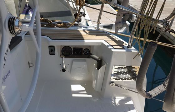 Bavaria Cruiser 37 Crush
