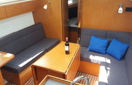 Bavaria Cruiser 37 Aurora