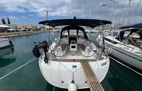 Bavaria Cruiser 37 Lahor
