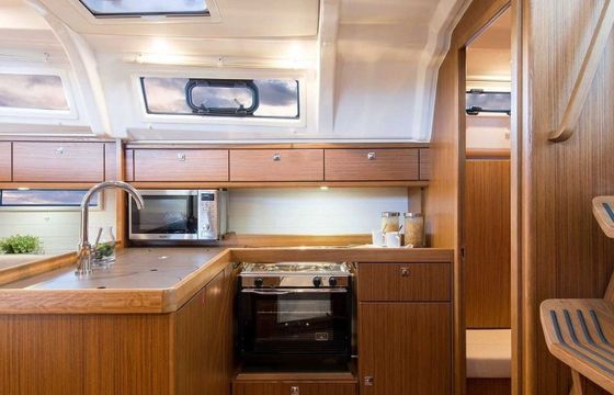 Bavaria Cruiser 37 Eugenia