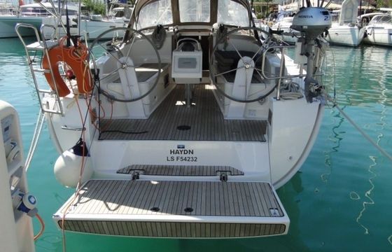 Bavaria Cruiser 37 Haydn