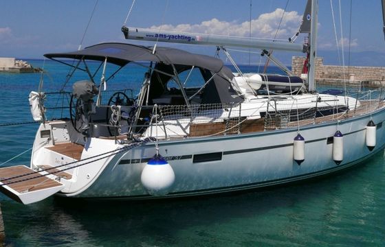 Bavaria Cruiser 37 Into the Blue