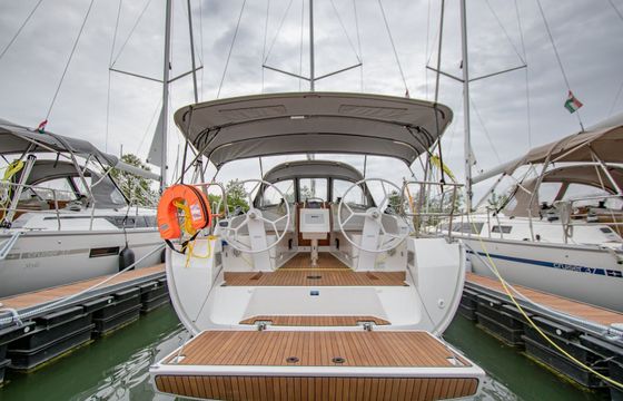 Bavaria Cruiser 37 Como