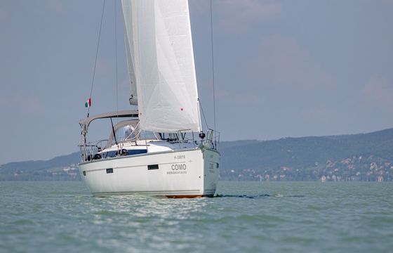 Bavaria Cruiser 37 Como