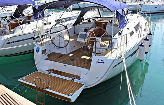 Bavaria Cruiser 37 Julia
