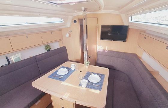 Bavaria Cruiser 34 Pace