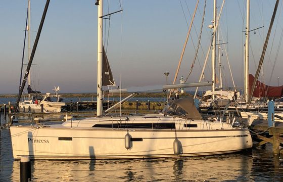 Bavaria Cruiser 37 Princess