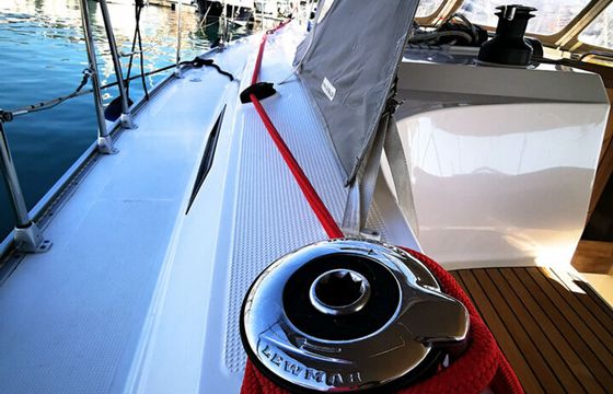 Bavaria Cruiser 37 Maci