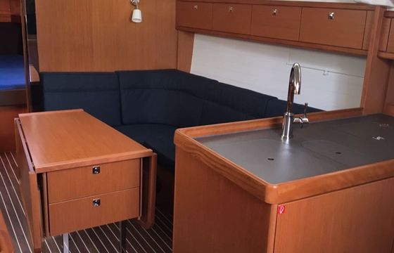 Bavaria Cruiser 37 Mimi