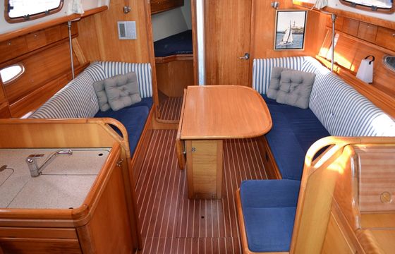 Bavaria Cruiser 37 Summerjoy
