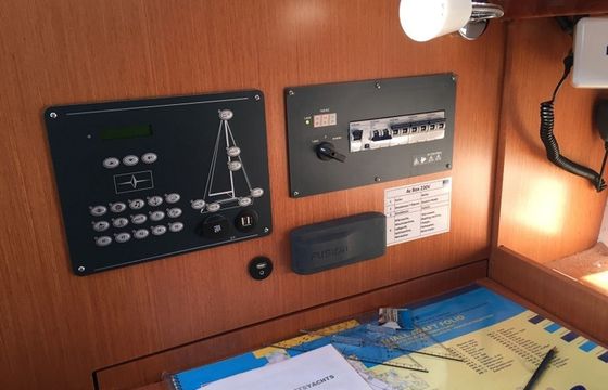 Bavaria Cruiser 37 Whiff