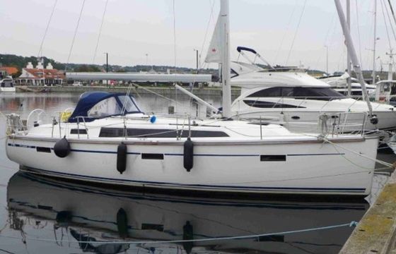 Bavaria Cruiser 37 Blue Passion