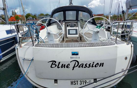 Bavaria Cruiser 37 Blue Passion
