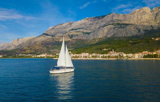 Bavaria Cruiser 40 Lady Butterfly