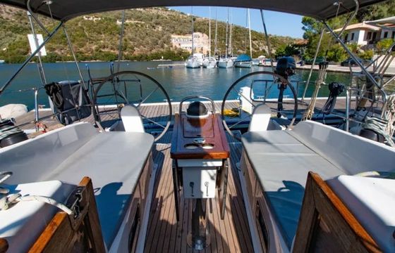 Bavaria Cruiser 37 Stairway to Heaven