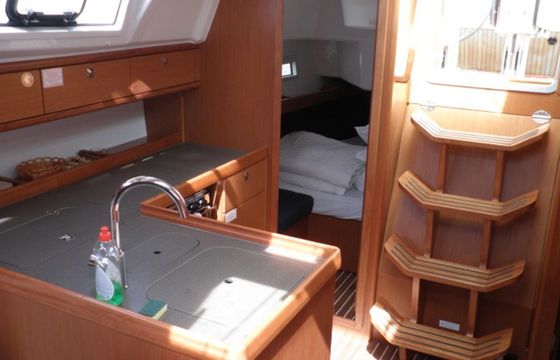 Bavaria Cruiser 37 Gita