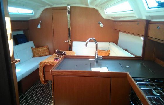 Bavaria Cruiser 37 Takis 2