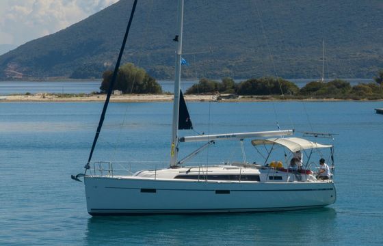 Bavaria Cruiser 37 Athene