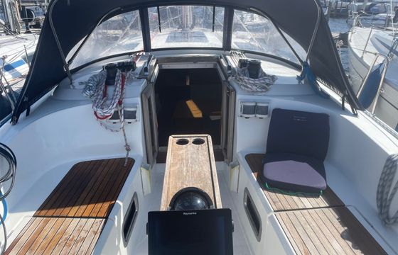 Bavaria Cruiser 37 Rainbow