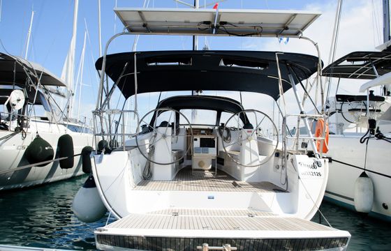 Bavaria Cruiser 40 Deneb