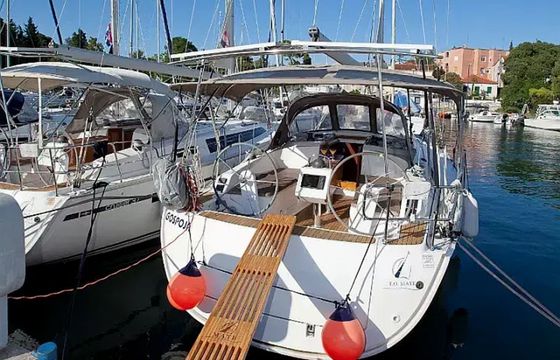 Bavaria Cruiser 37 Gospoja