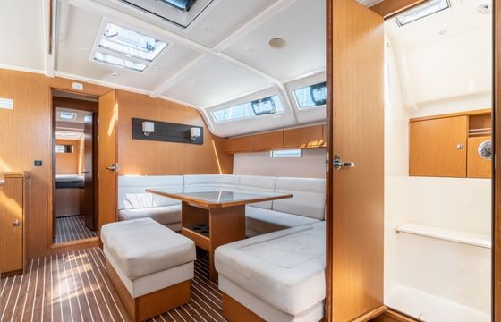 Bavaria Cruiser 41 Alkyoni