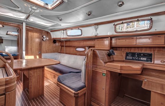 Bavaria Cruiser 37 Hespera