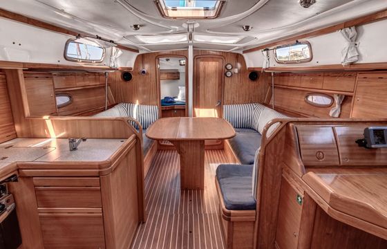 Bavaria Cruiser 37 Hespera