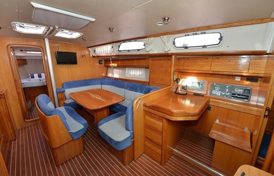 Bavaria Cruiser 40 Fenix