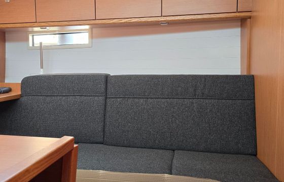 Bavaria Cruiser 37 Sunseeker