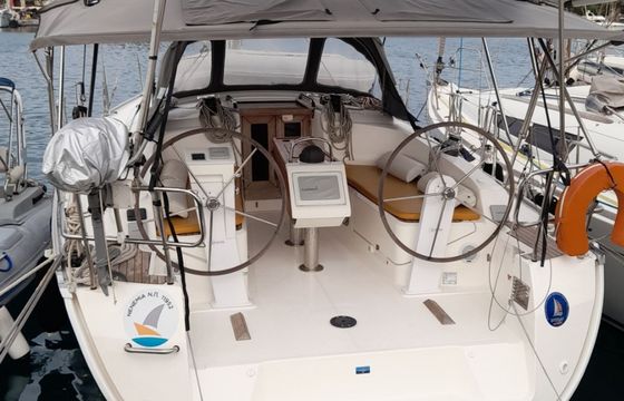 Bavaria Cruiser 37 Nenemia