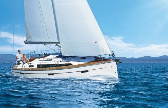 Bavaria Cruiser 37 Ocean Life 1