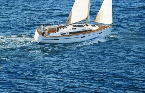 Bavaria Cruiser 37 Ocean Life 1