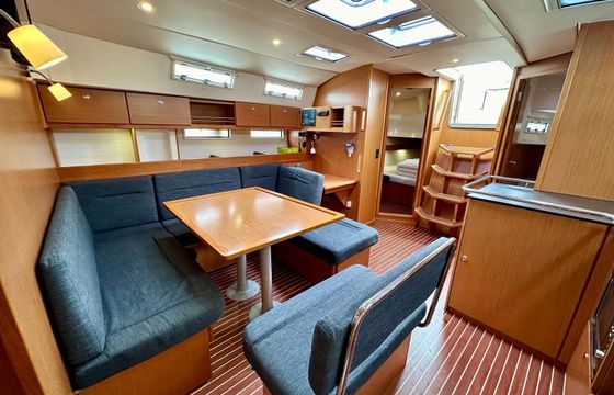 Bavaria Cruiser 45 Oključ