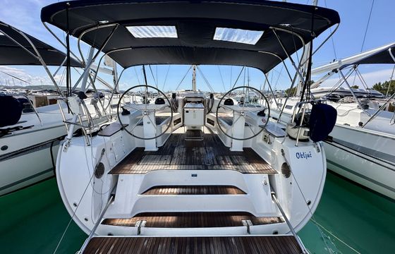 Bavaria Cruiser 45 Oključ