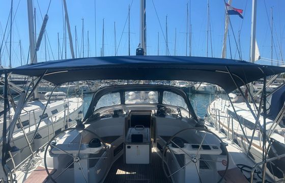 Bavaria Cruiser 45 Oključ