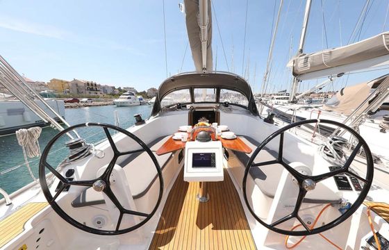 Bavaria Cruiser 41 Madrugada