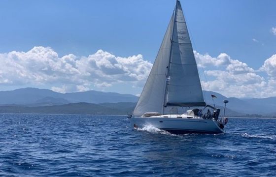 Bavaria Cruiser 37 Orange 4 You