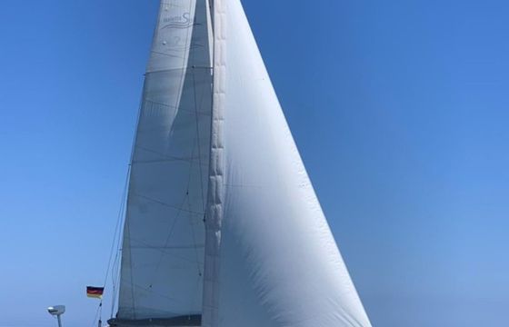 Bavaria Cruiser 37 Orange 4 You