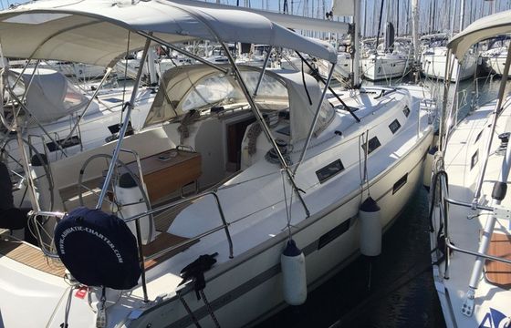 Bavaria Cruiser 40 Vuga
